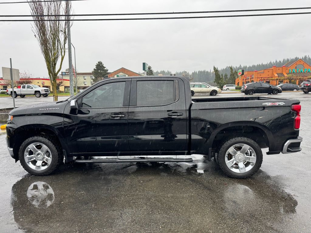 Used 2019 Chevrolet Silverado 1500 LT w/ All-Star Edition image 4