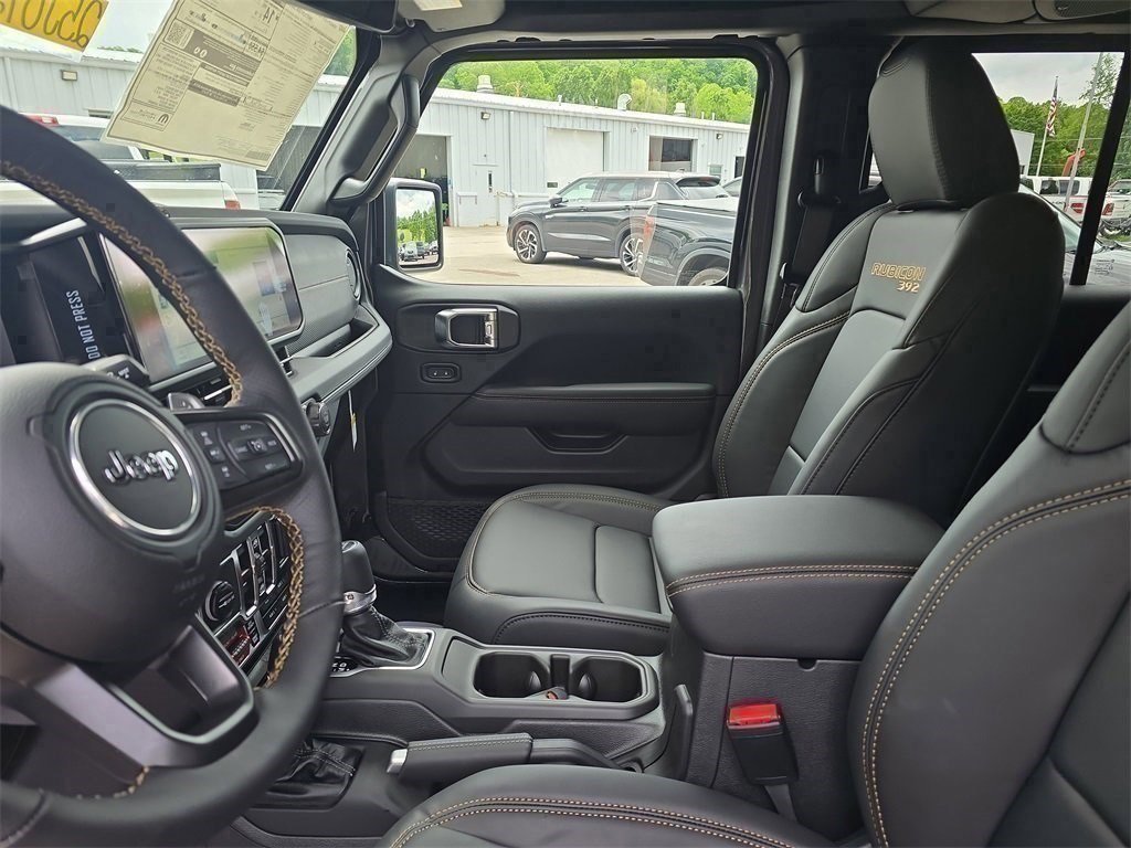 New 2025 Jeep Wrangler Unlimited Rubicon 392 image 11