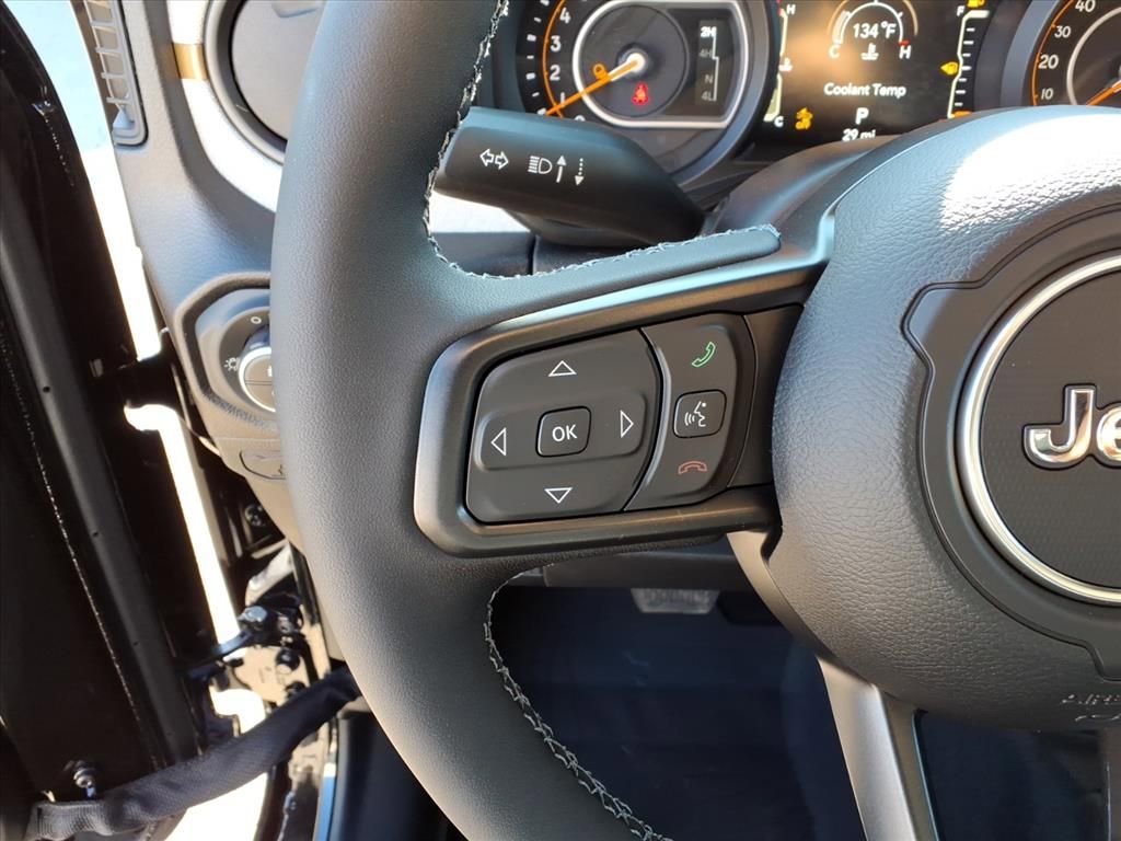 New 2026 Jeep Gladiator Sport image 21