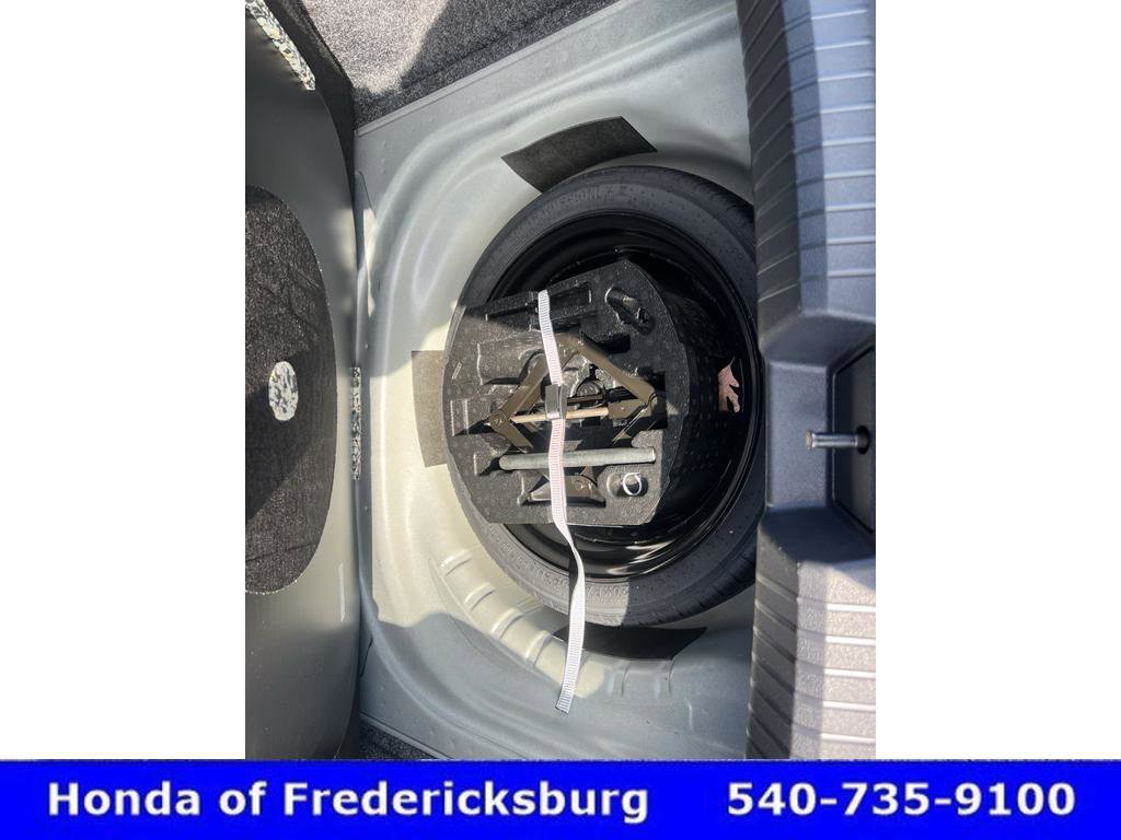 Used 2024 Volkswagen Jetta Sport image 30