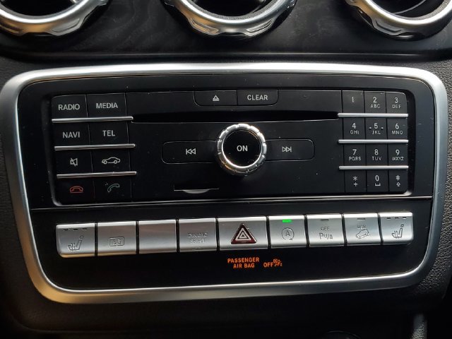 Used 2018 Mercedes-Benz GLA 250 4MATIC image 29