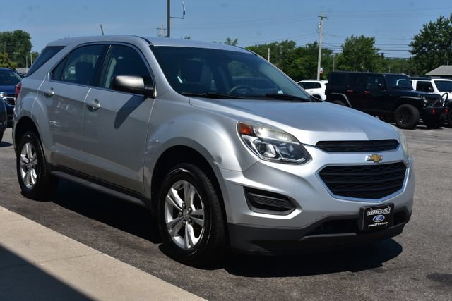 Used 2017 Chevrolet Equinox LS FWD image 10