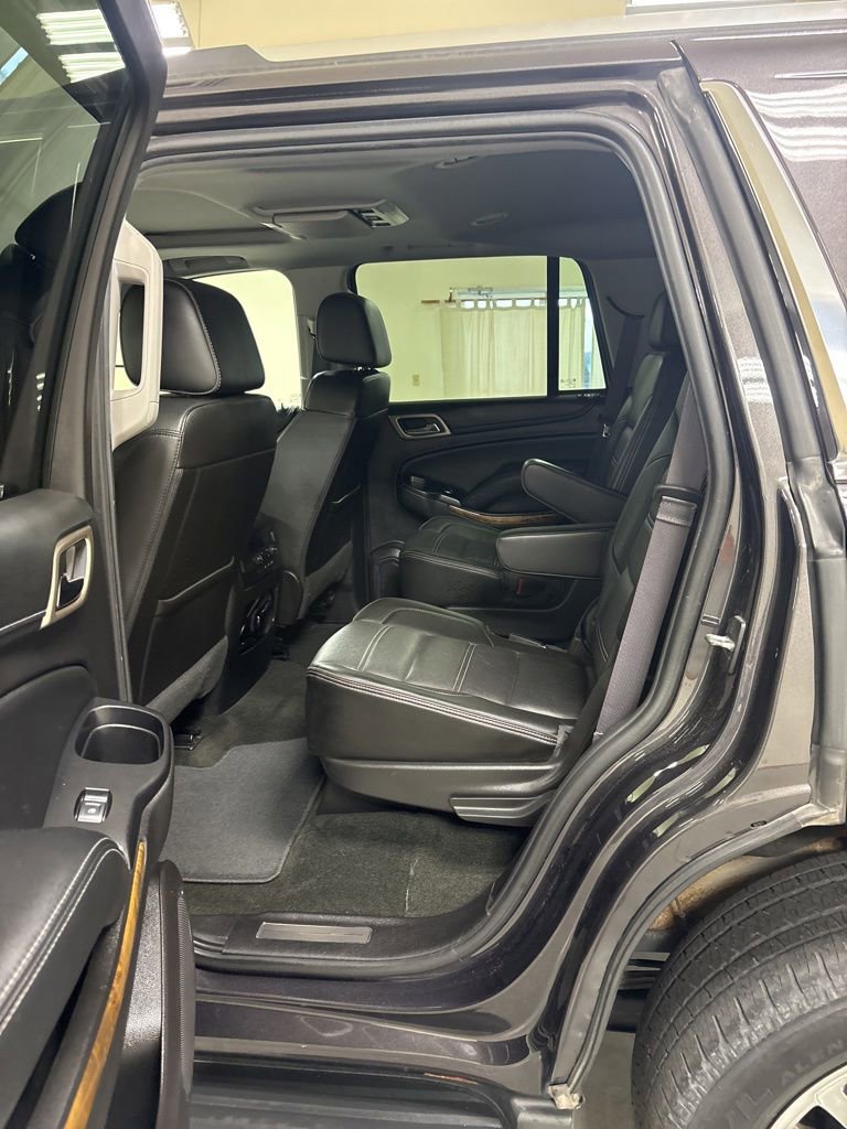 Used 2017 GMC Yukon Denali w/ Open Road Package AWD/4WD image 22