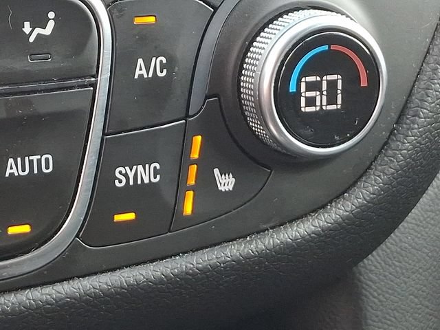 Used 2018 Chevrolet Equinox LT AWD/4WD image 16