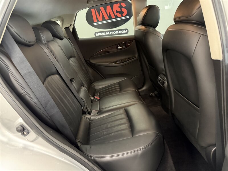 Used 2011 INFINITI EX35 Journey w/ Premium Pkg AWD/4WD image 15