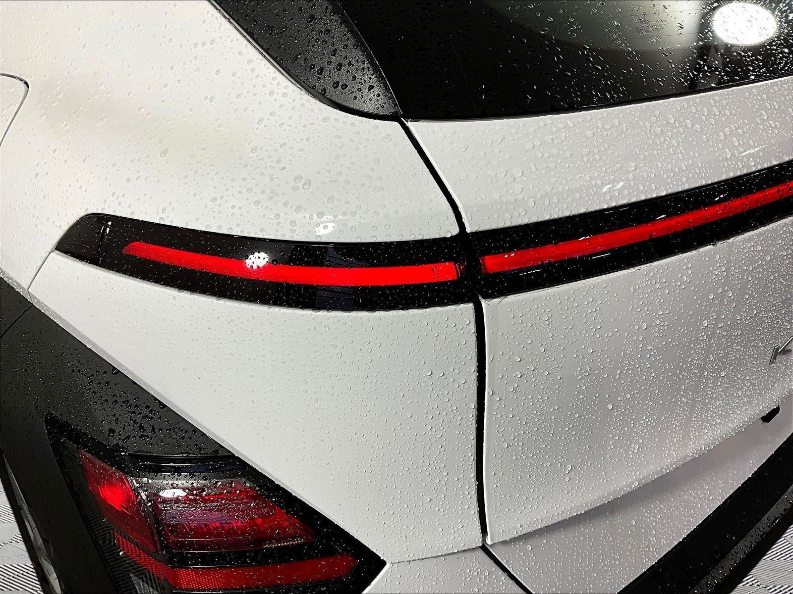New 2027 Hyundai Kona SE AWD/4WD image 14