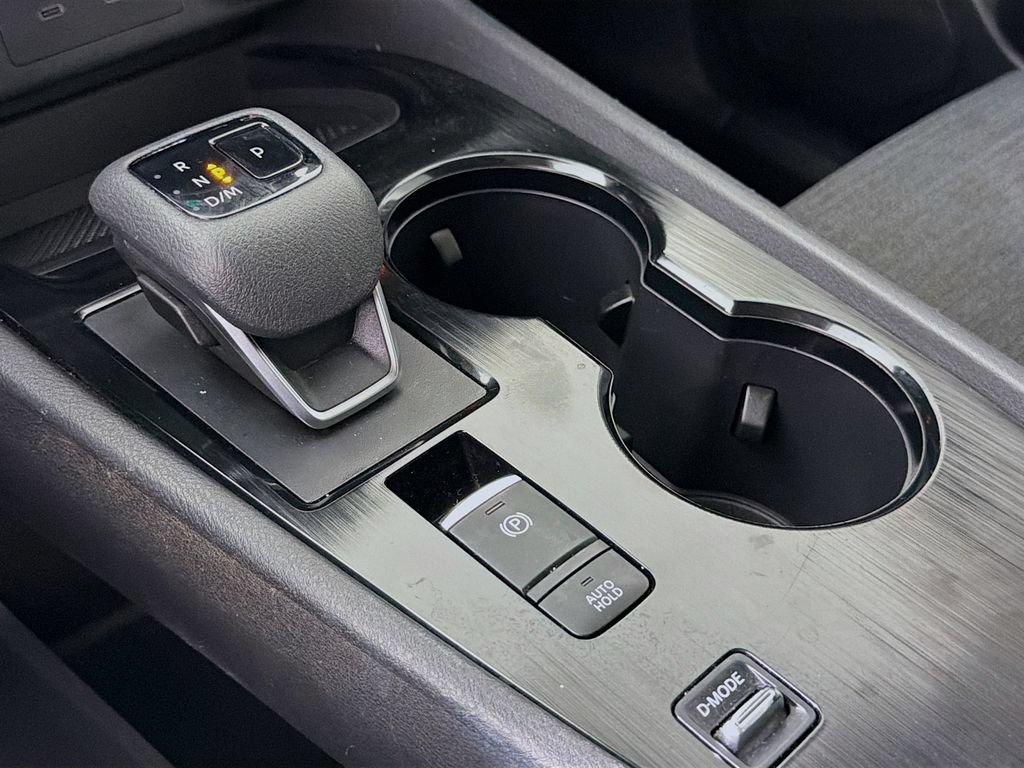 Used 2023 Nissan Rogue SV FWD image 20