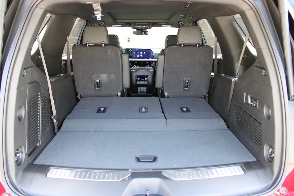 New 2026 Chevrolet Tahoe Premier w/ Sun And Tow Package AWD/4WD image 42
