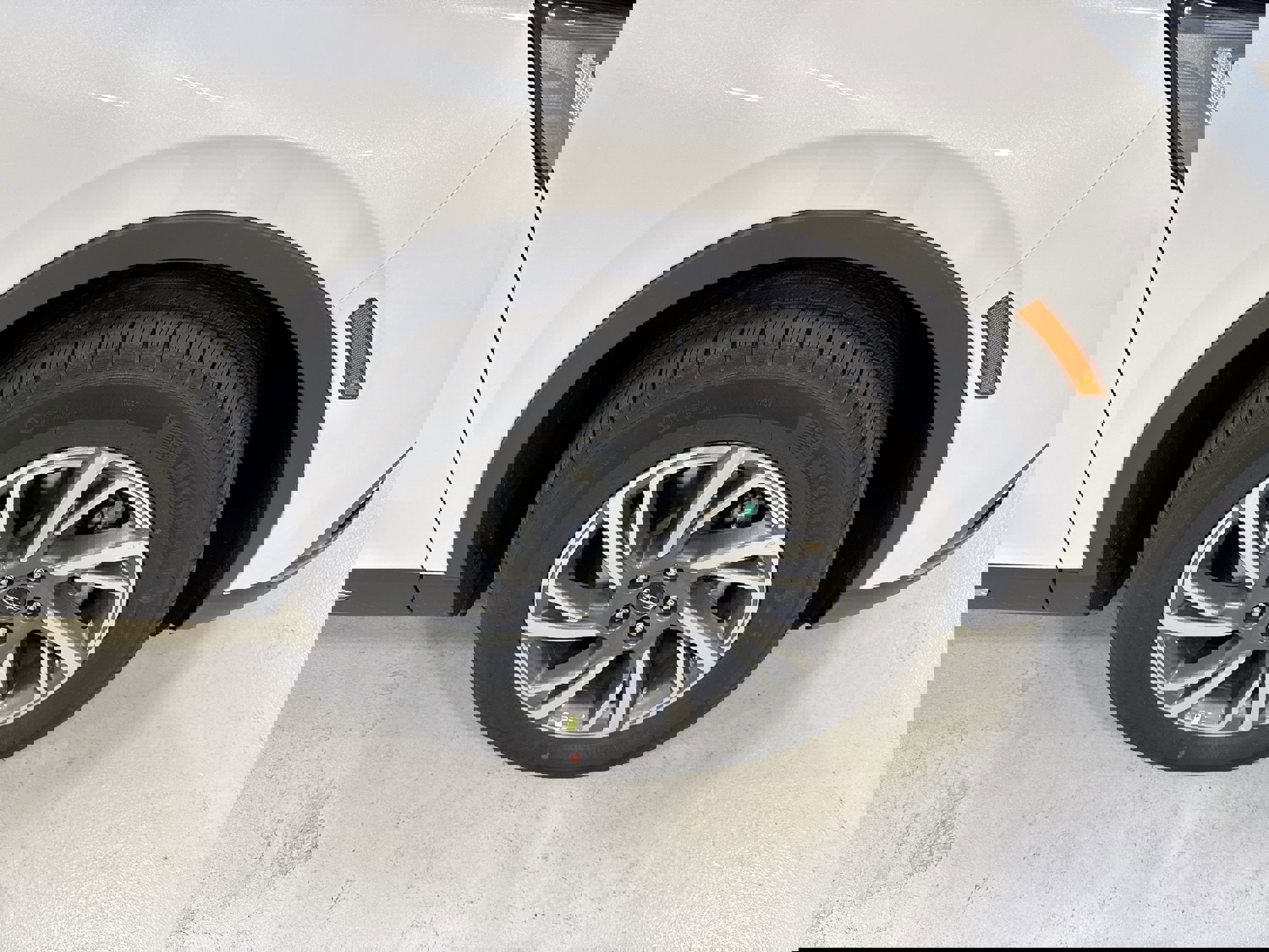 New 2026 Lincoln Corsair Premiere image 29