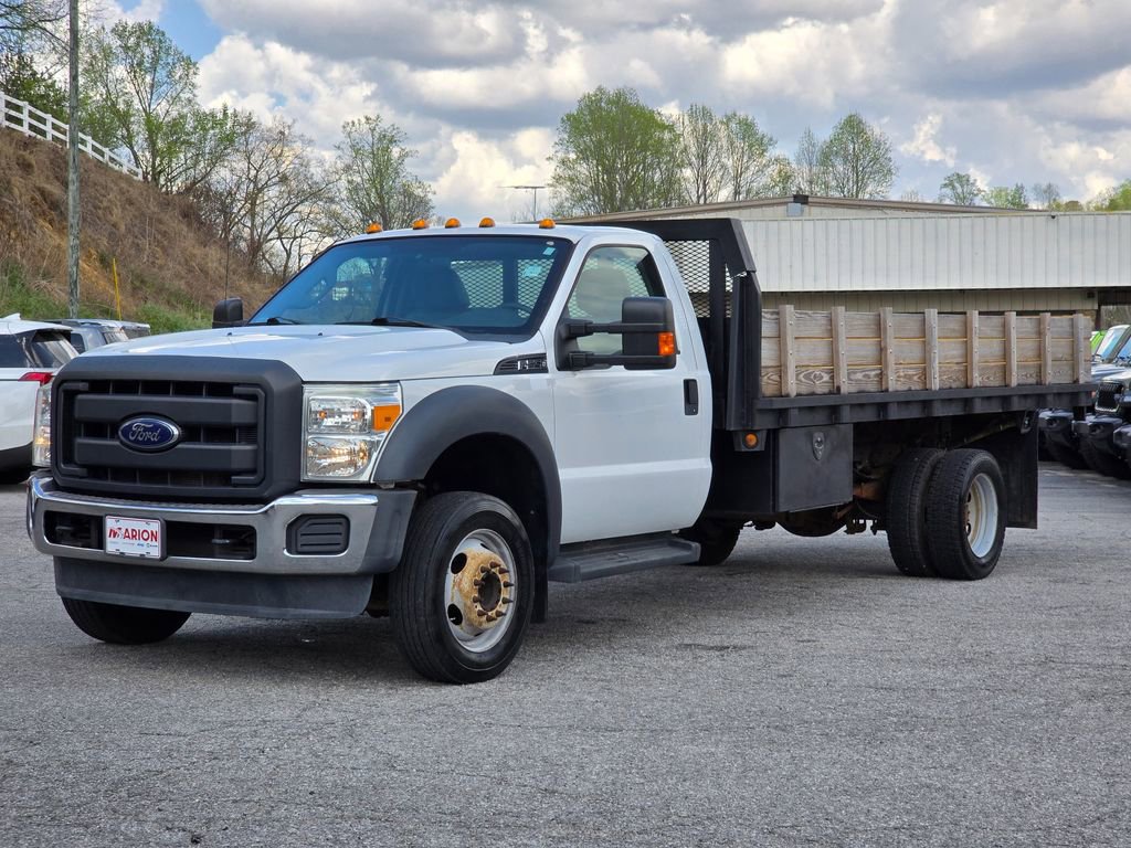 Used 2016 Ford F550 2WD Regular Cab Super Duty image 2