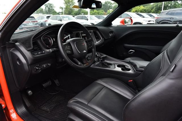Used 2023 Dodge Challenger SXT w/ Plus Package RWD image 7