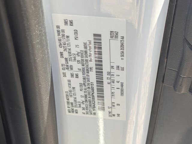 Used 2023 Ford Transit 350 XLT RWD image 32