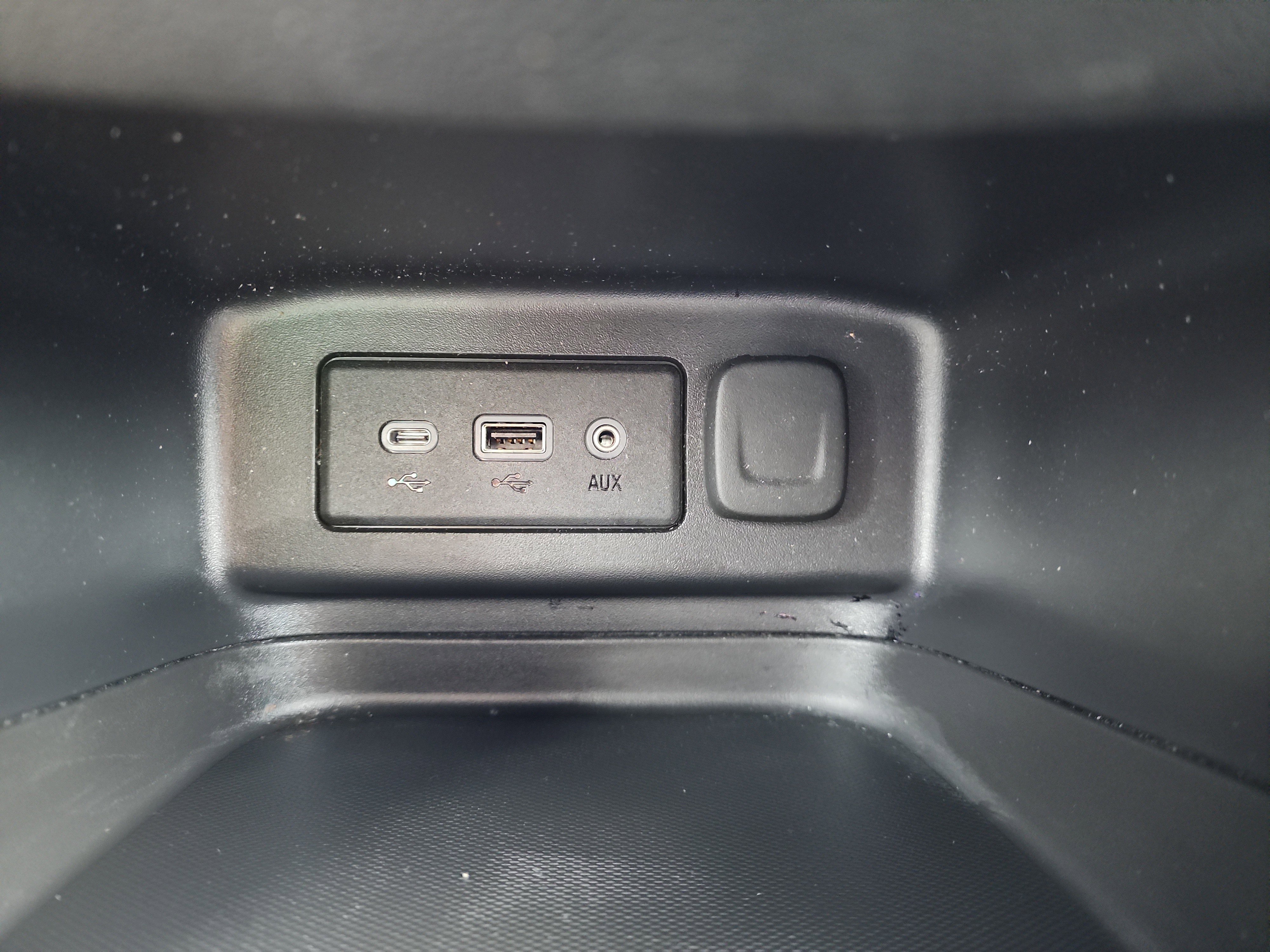 Used 2019 Chevrolet Equinox LT AWD/4WD image 15