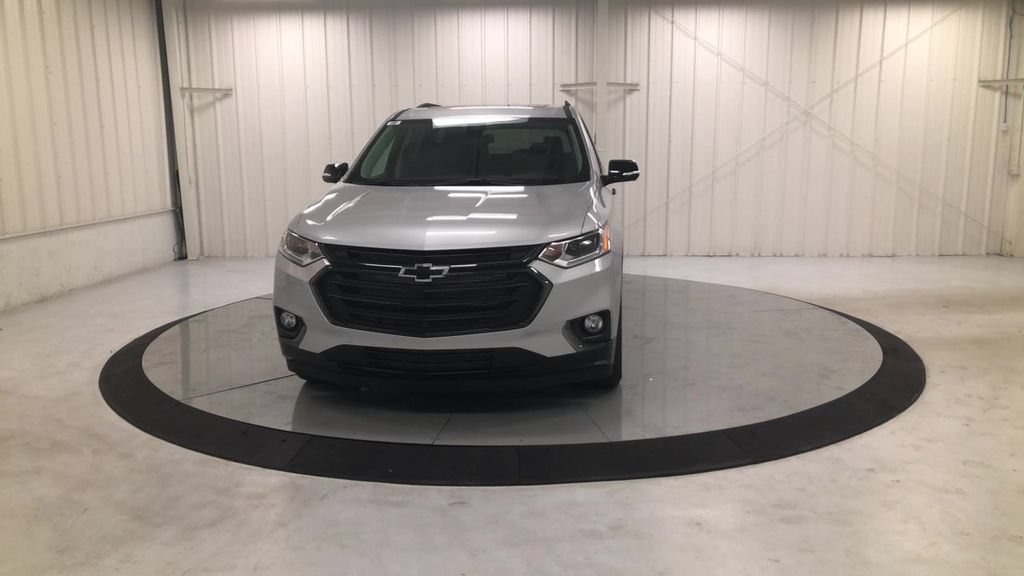 Used 2020 Chevrolet Traverse Premier w/ Redline Edition AWD/4WD image 3