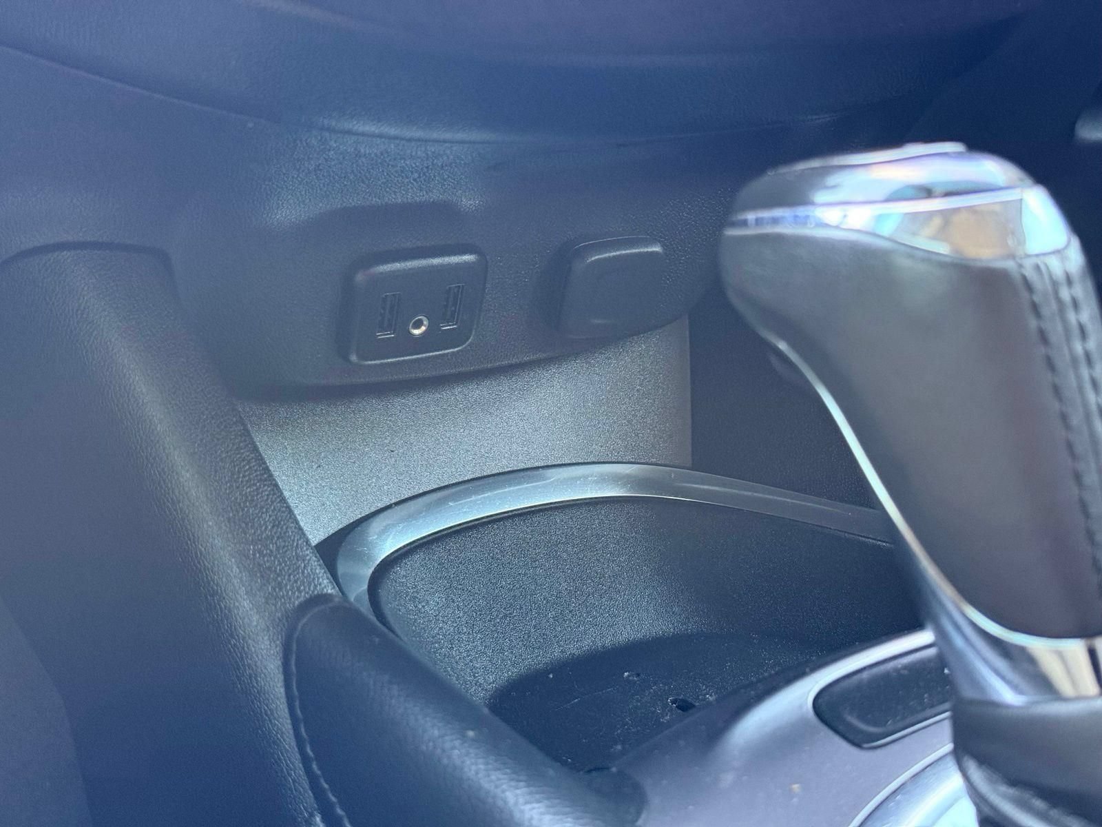 Used 2018 Chevrolet Malibu LT FWD image 41