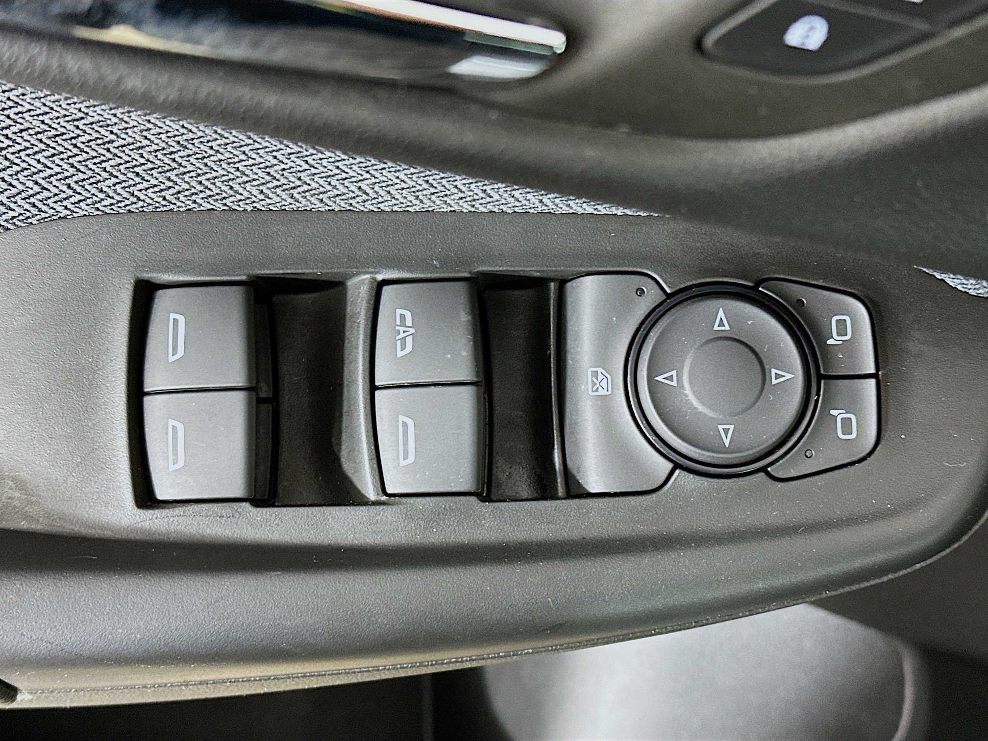 Used 2025 Chevrolet TrailBlazer LT image 15