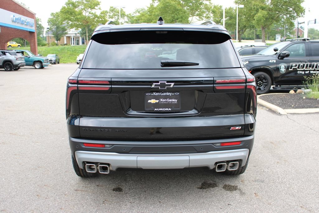New 2027 Chevrolet Traverse Z71 w/ Enhanced Driving Package AWD/4WD image 36