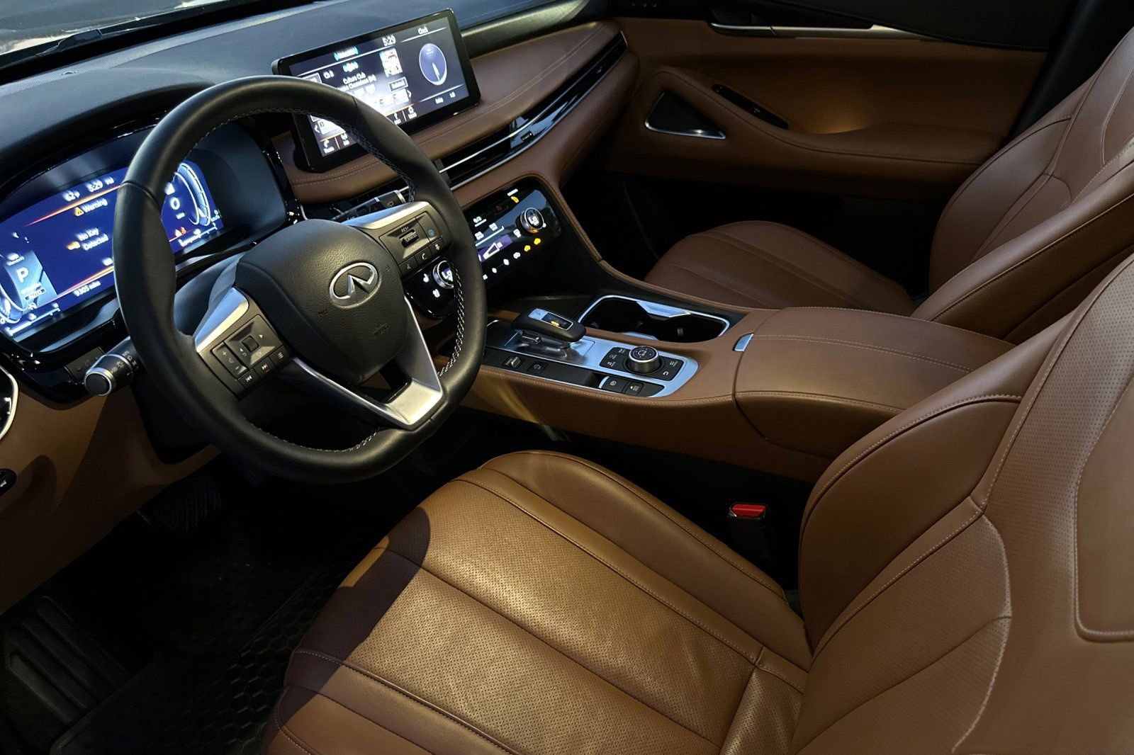 Used 2024 INFINITI QX60 Sensory image 10