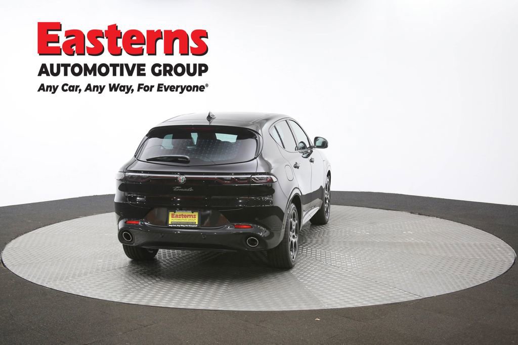 Used 2024 Alfa Romeo Tonale Veloce w/ Active Assist Package image 36