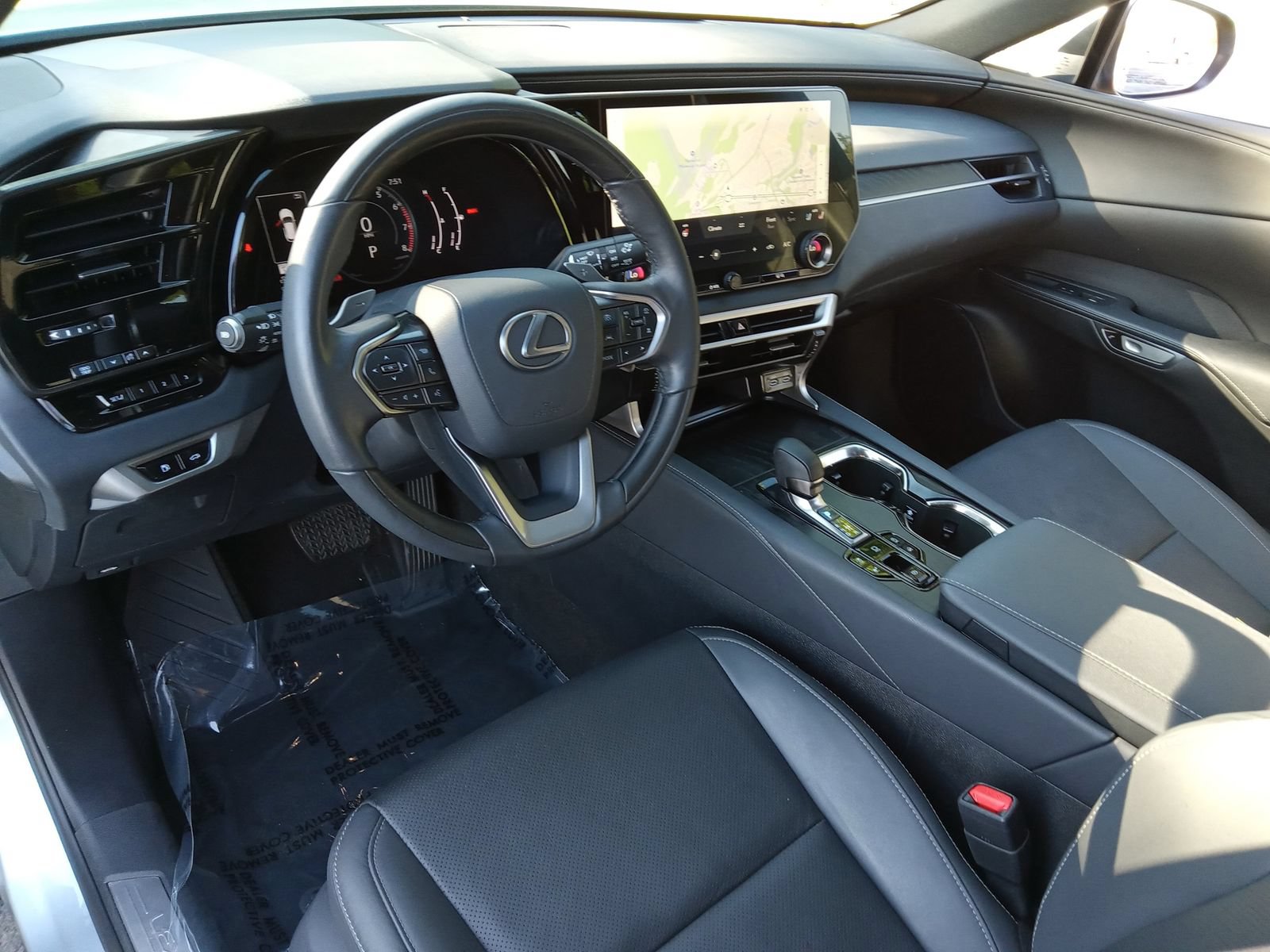 Used 2023 Lexus RX 350 Premium w/ Accessory Package AWD/4WD image 12