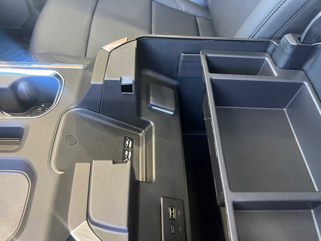 New 2026 Chevrolet Silverado 1500 LTZ w/ LTZ Premium Package image 13