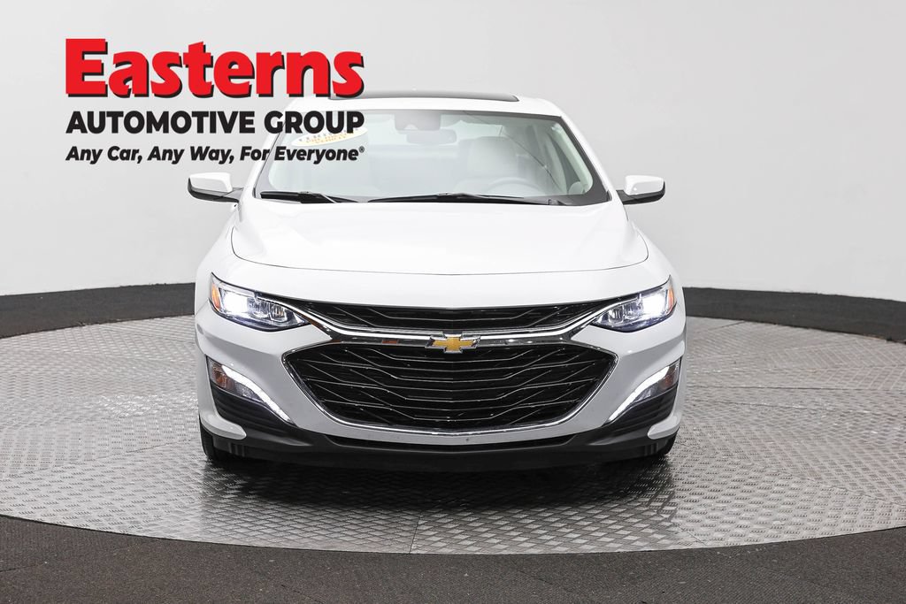 Used 2024 Chevrolet Malibu LT FWD image 4