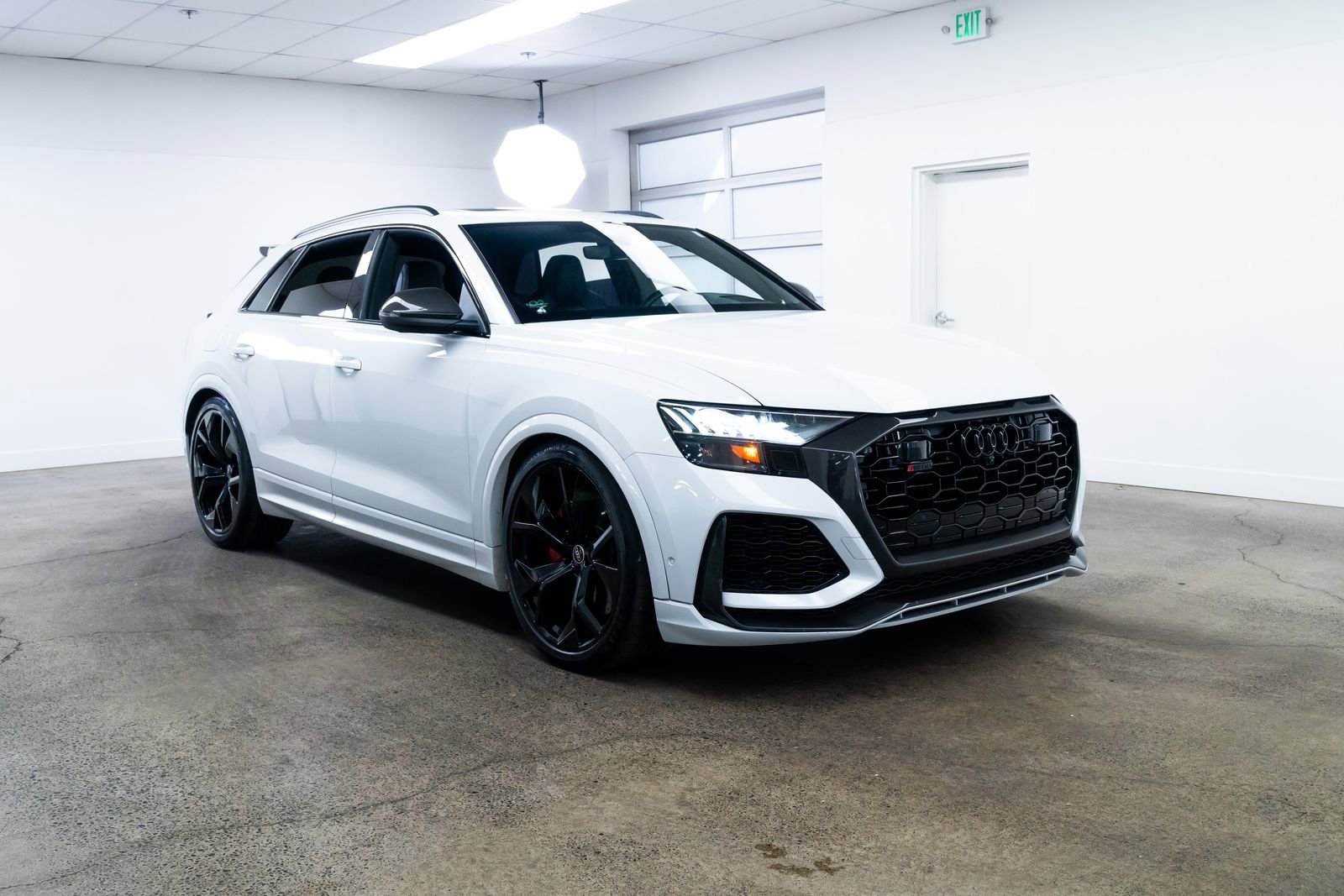 Used 2022 Audi RS Q8 image 26