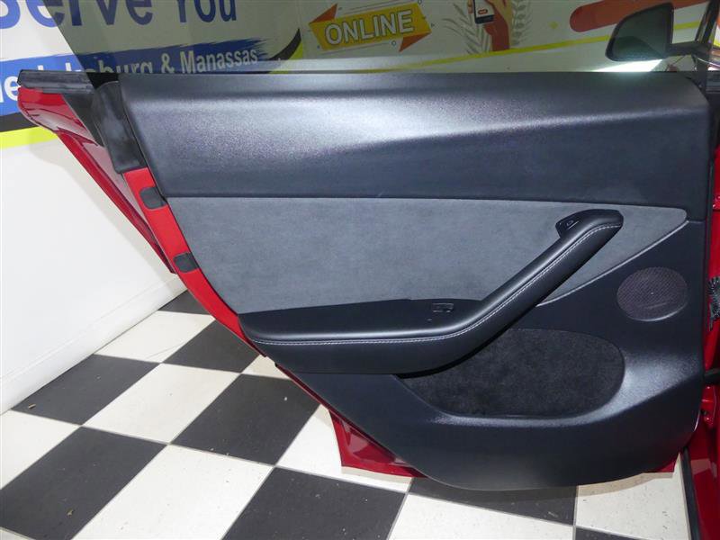 Used 2023 Tesla Model Y Long Range image 25