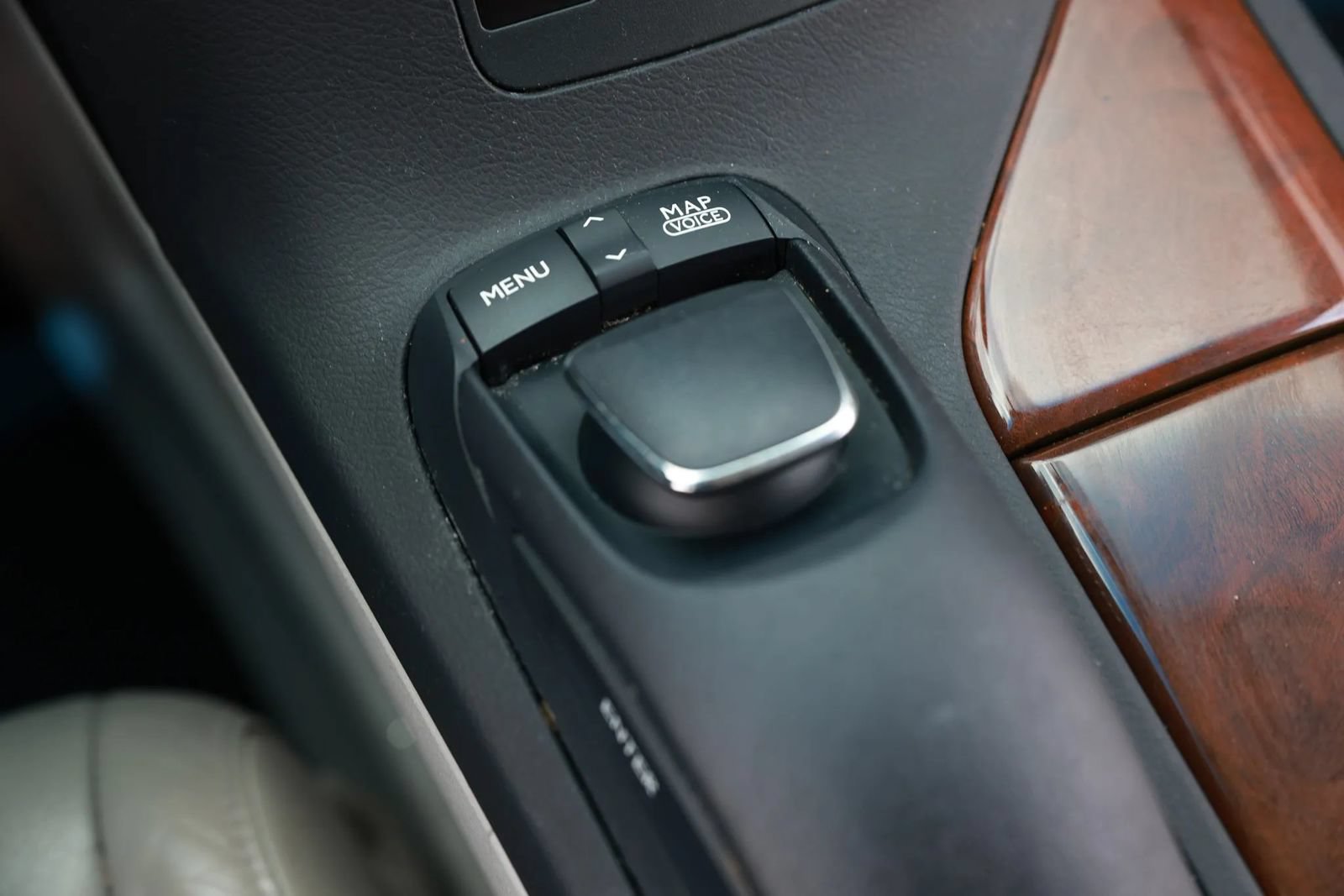 Used 2012 Lexus RX 350 FWD w/ Premium Pkg image 41