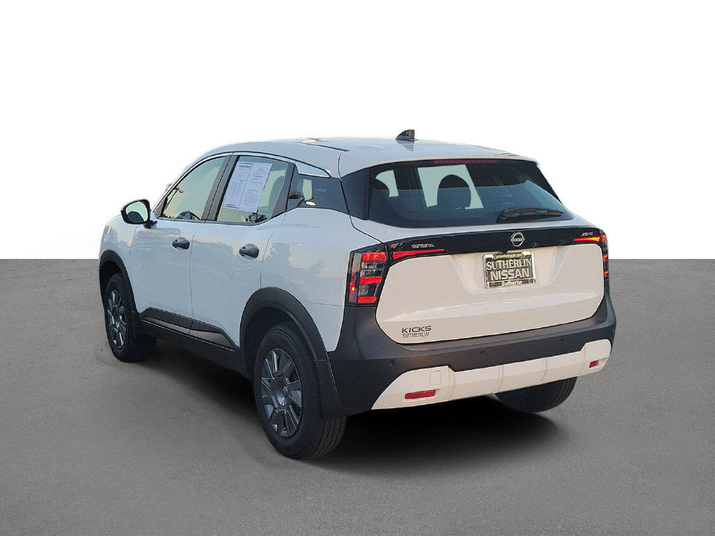 Used 2026 Nissan Kicks S FWD image 4