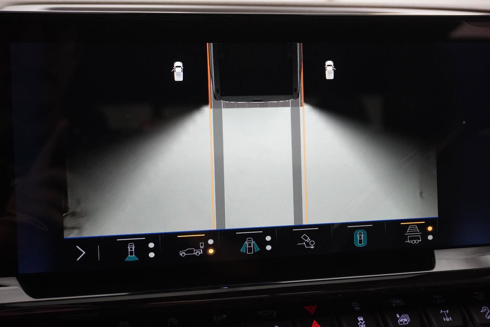 New 2026 Chevrolet Silverado 2500 ZR2 w/ LPO, Dark Essentials Package image 25