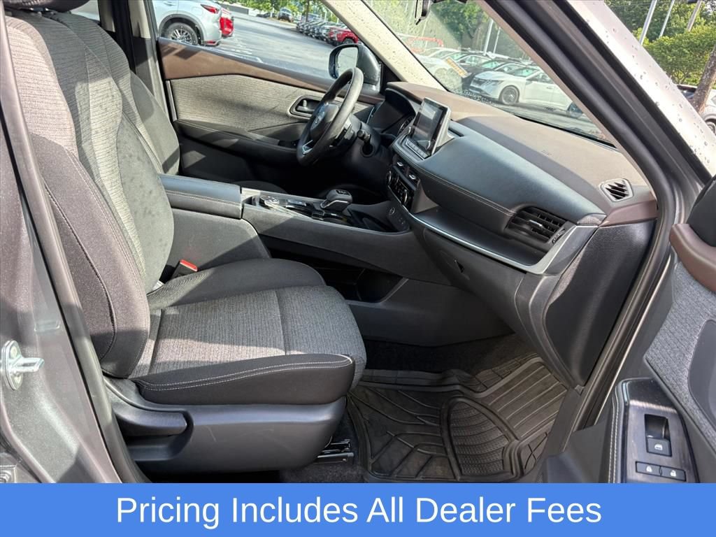 Used 2022 Nissan Rogue S AWD/4WD image 19
