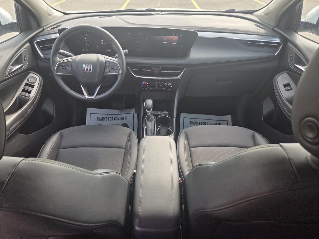 Used 2025 Buick Encore GX Preferred AWD/4WD image 48