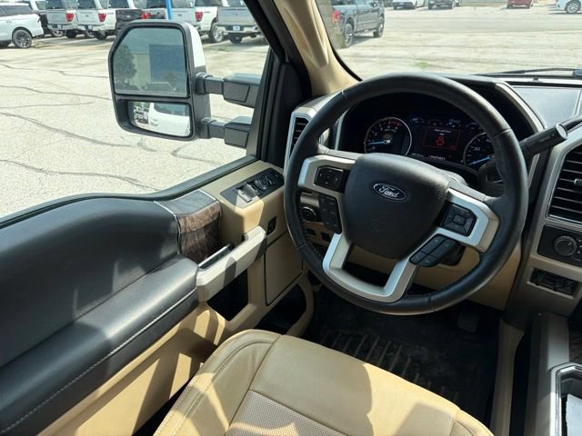 Used 2019 Ford F350 Lariat w/ Lariat Ultimate Package AWD/4WD image 18