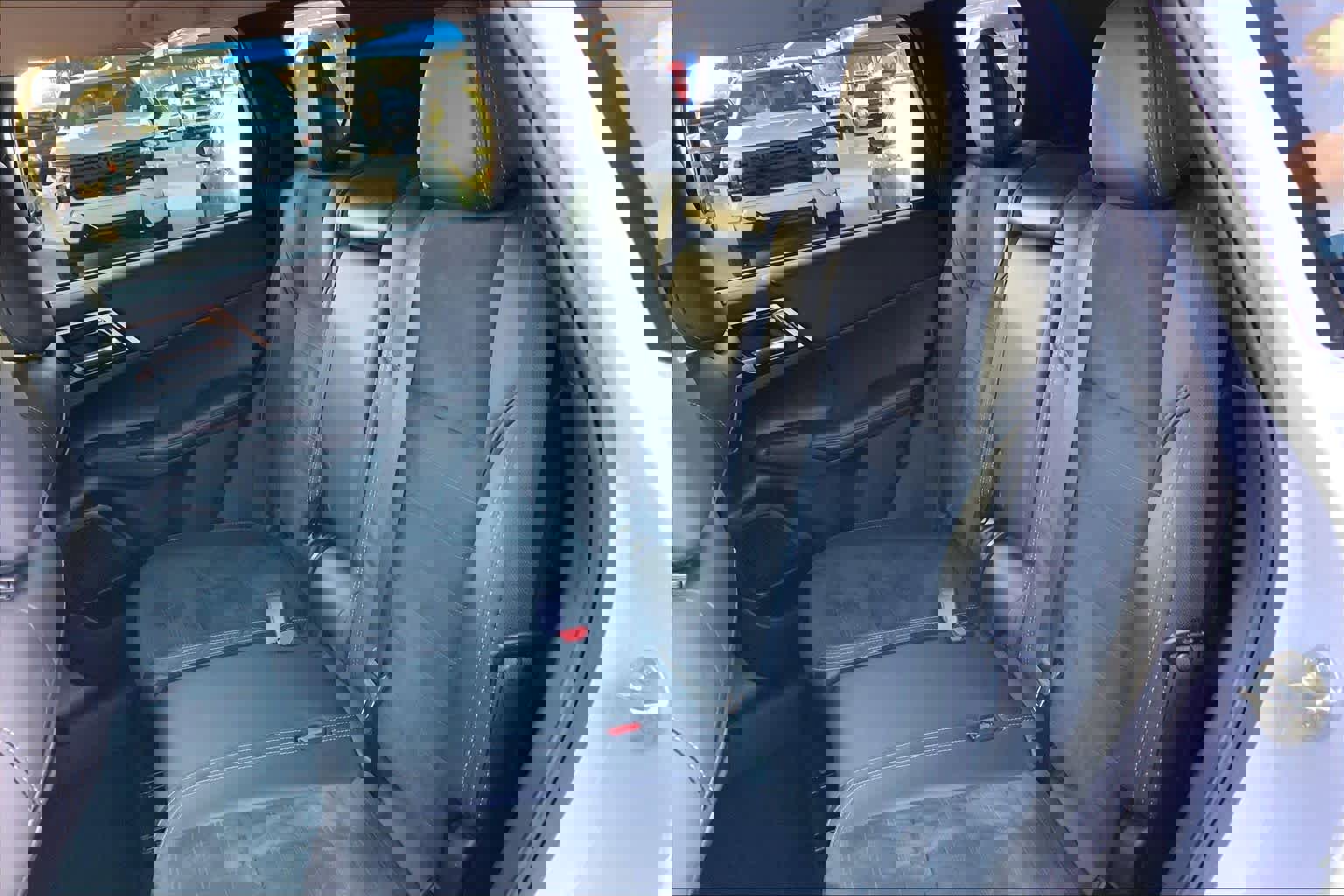 Used 2023 Mitsubishi Outlander SE image 20