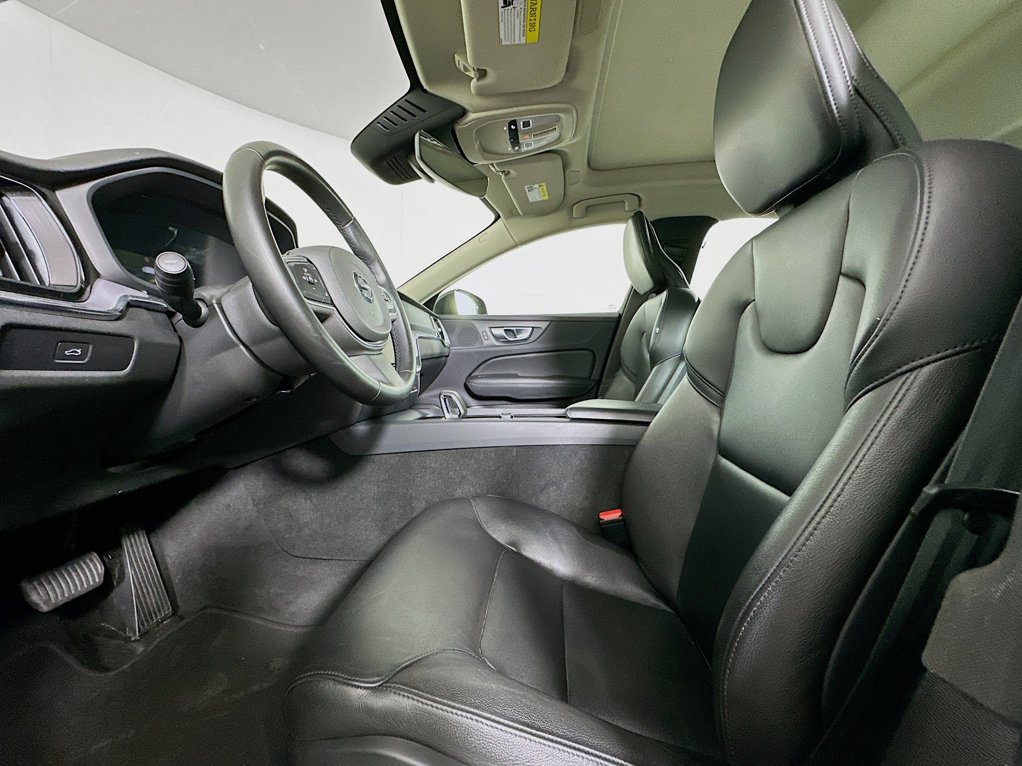 Used 2024 Volvo S60 B5 Core FWD image 13