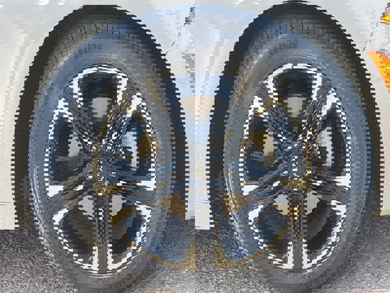 Used 2024 Kia K5 GT-Line w/ GT-Line Premium Package image 9