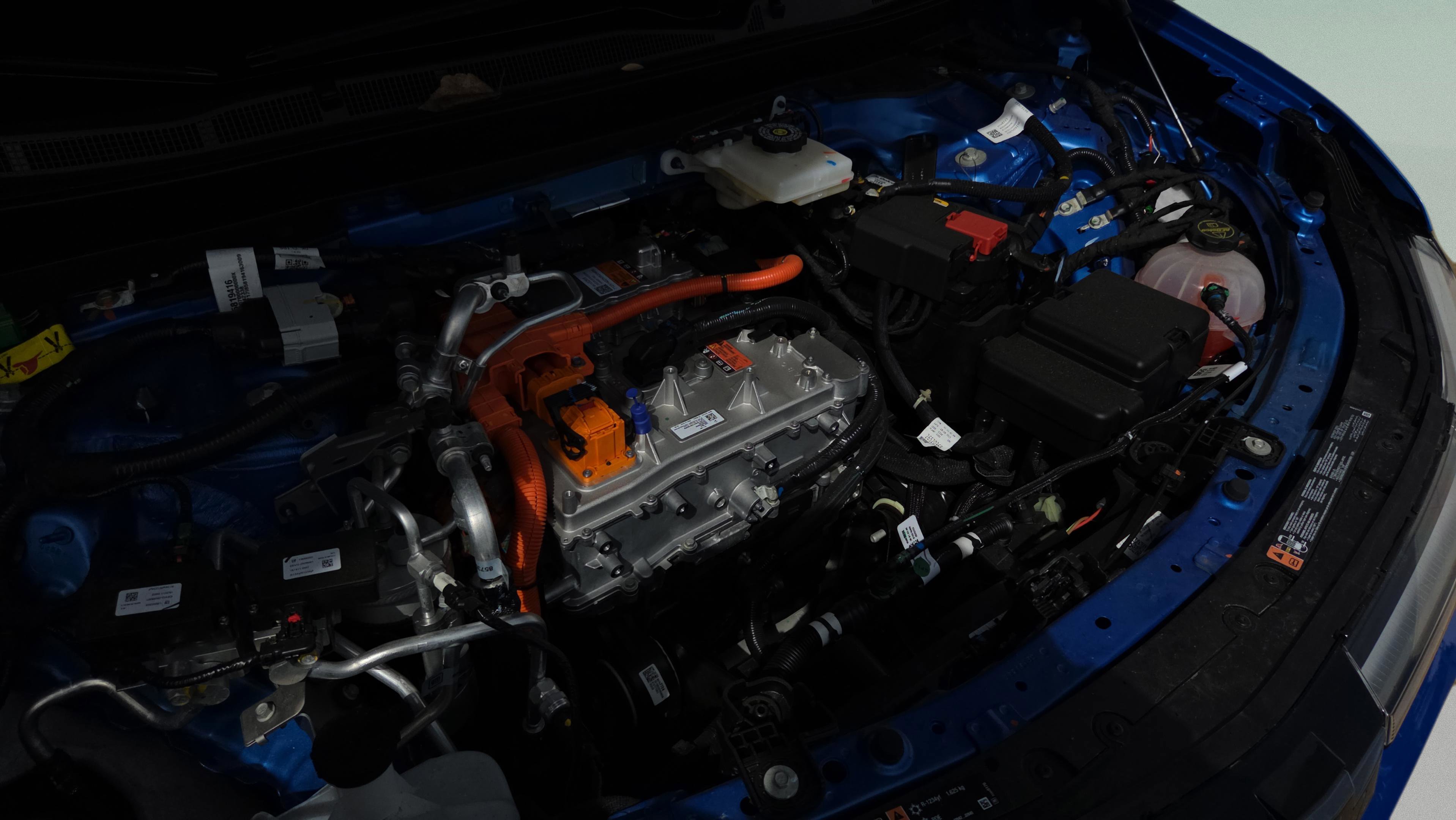 New 2026 Chevrolet Blazer EV RS w/ LPO, Tech Bronze Package FWD image 17
