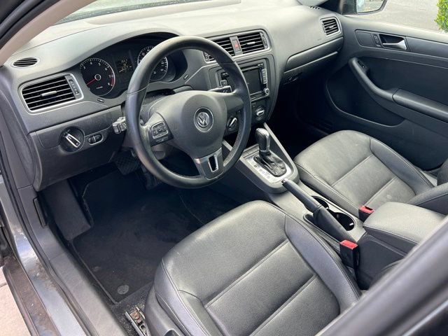 Used 2012 Volkswagen Jetta SE FWD image 15