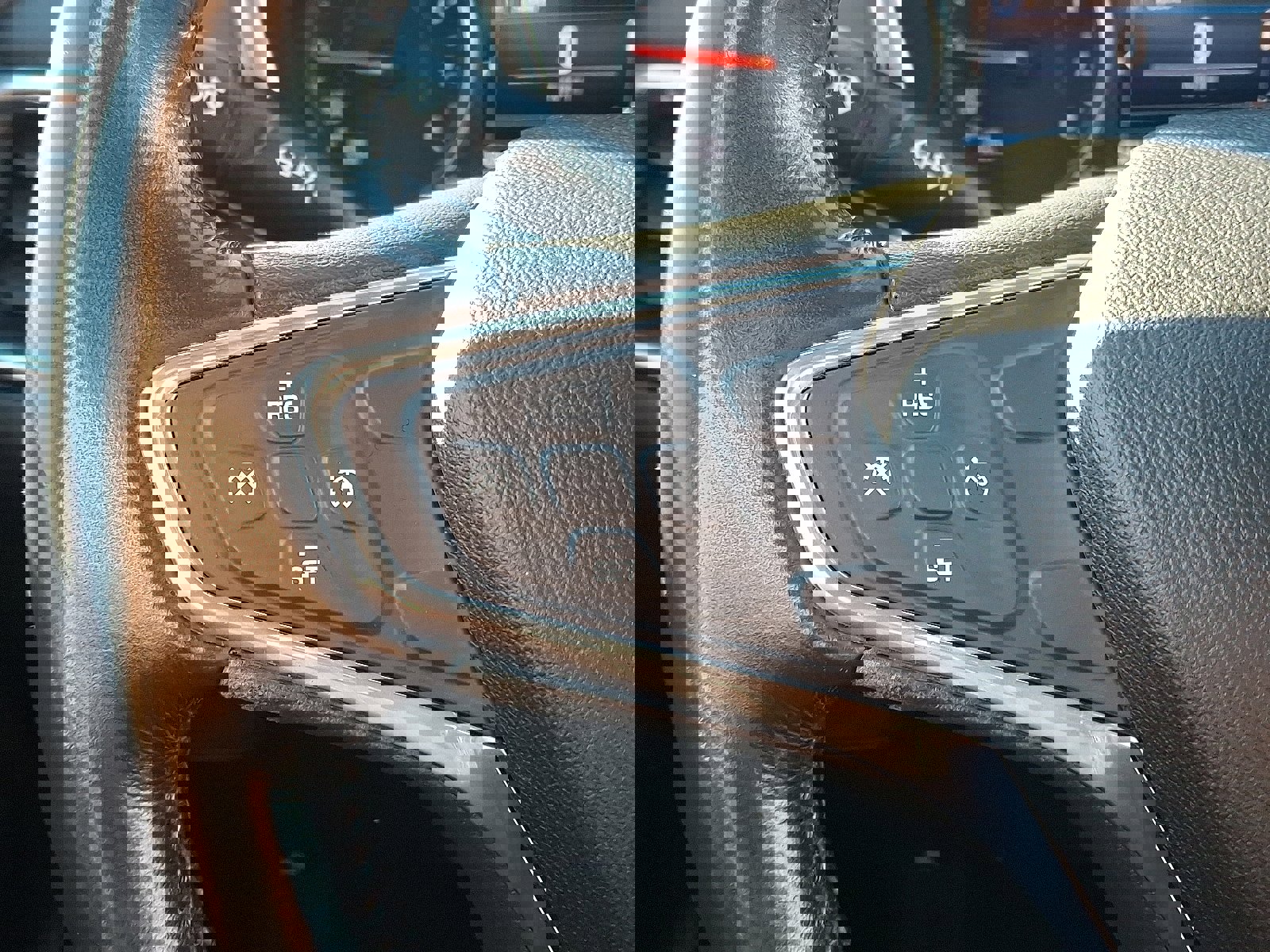 Used 2019 Chevrolet Equinox LT image 20