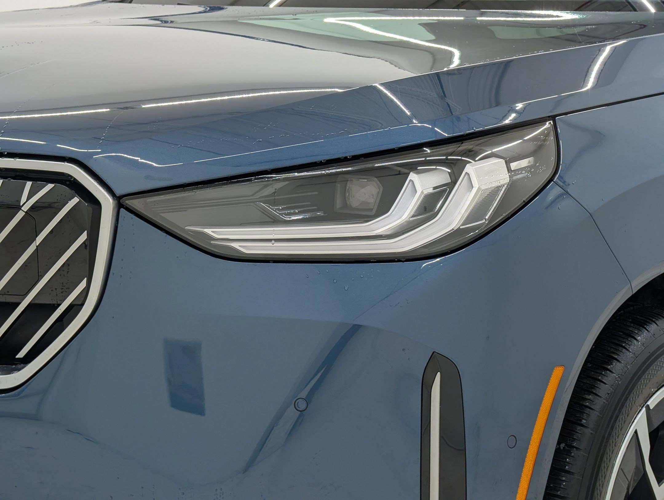 Certified 2025 BMW X3 xDrive30i image 10