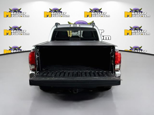 Used 2023 Toyota Tacoma SR5 AWD/4WD image 25
