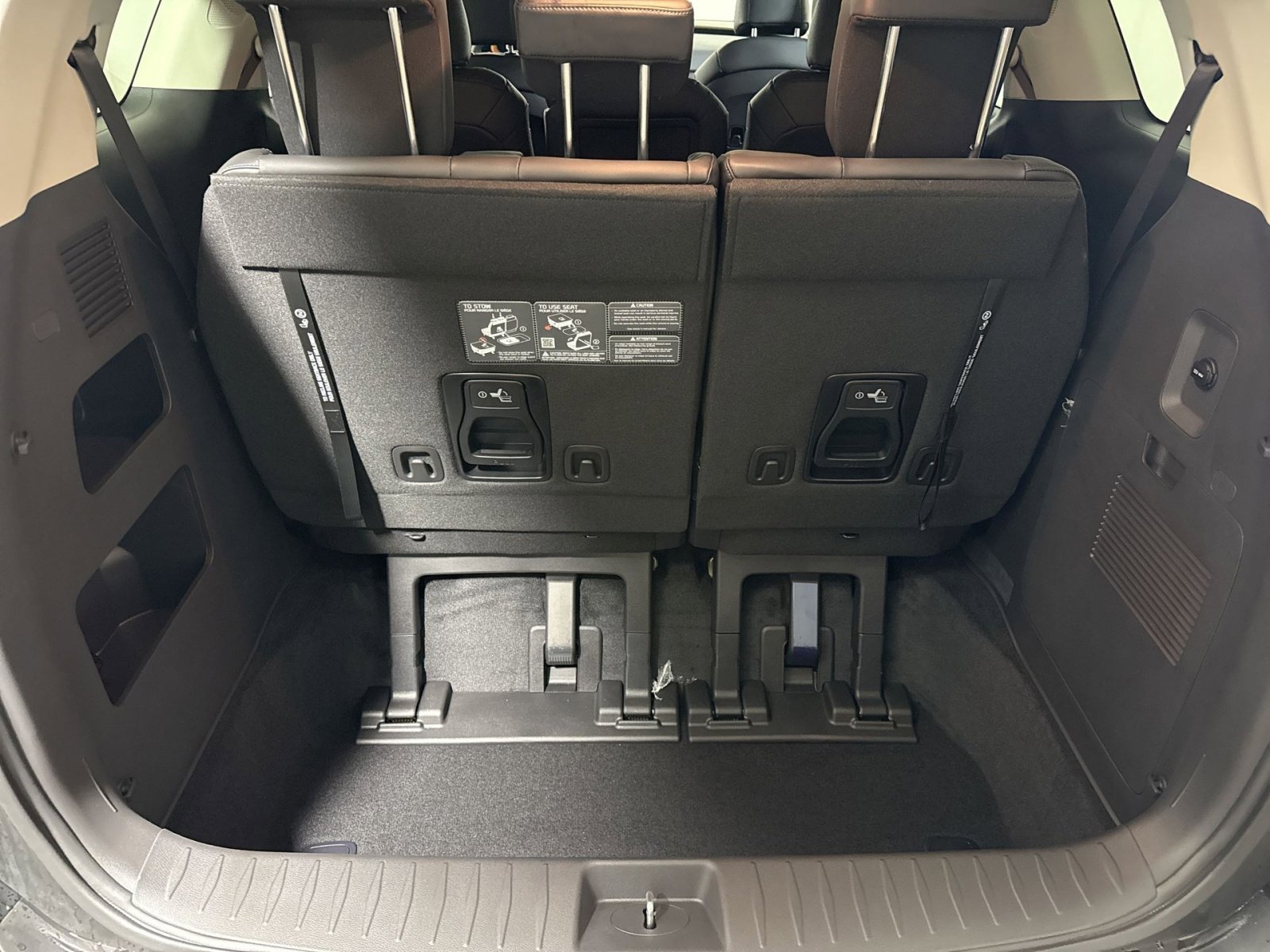 New 2026 Kia Carnival LXS image 26