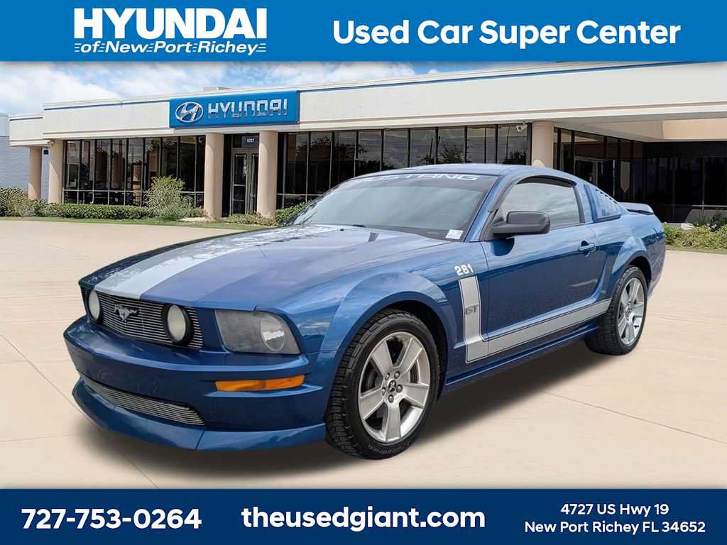 Used 2007 Ford Mustang GT Premium RWD video 1