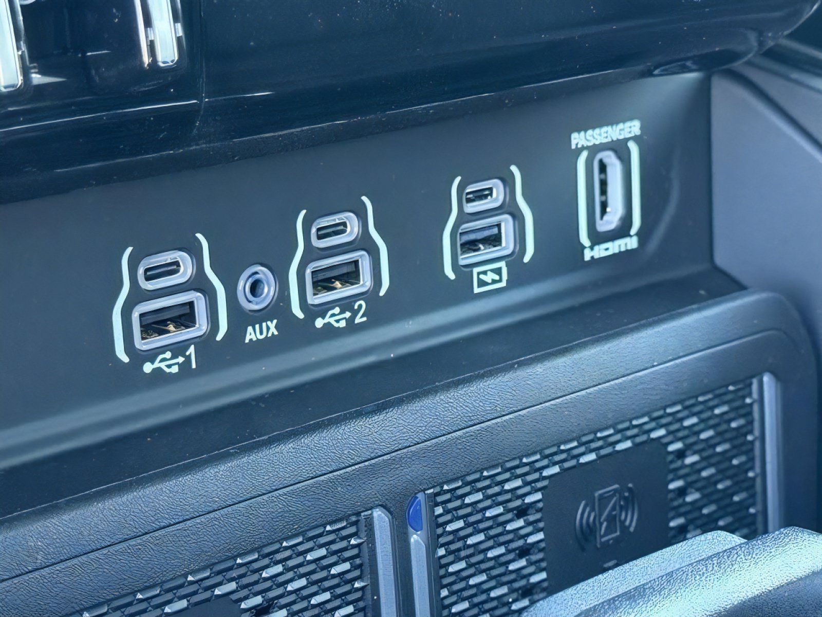 New 2026 RAM 1500 Rebel w/ Rebel Level 2 Equipment Group AWD/4WD image 20