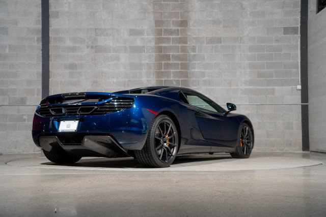 Used 2013 McLaren MP4-12C Spider RWD image 14