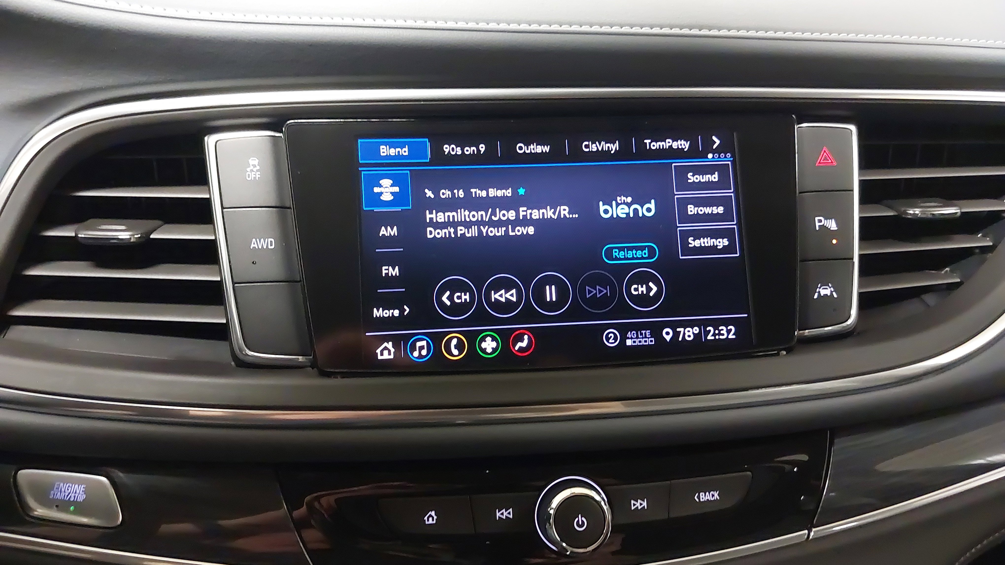 Used 2020 Buick Enclave Premium w/ LPO, Floor Liner Package image 20