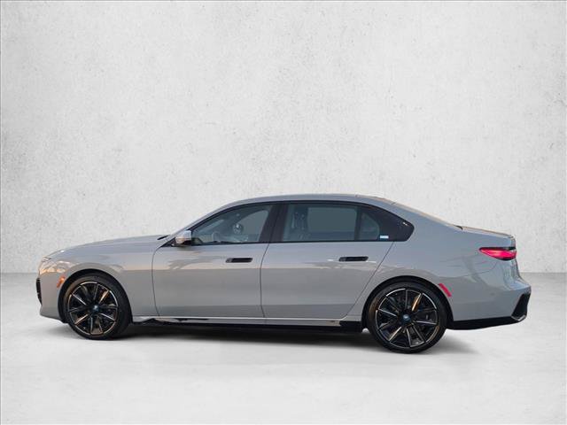 Used 2023 BMW i7 xDrive60 AWD/4WD image 9