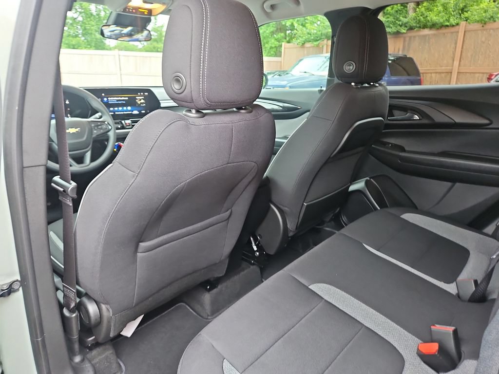 Used 2026 Chevrolet TrailBlazer LT FWD image 15
