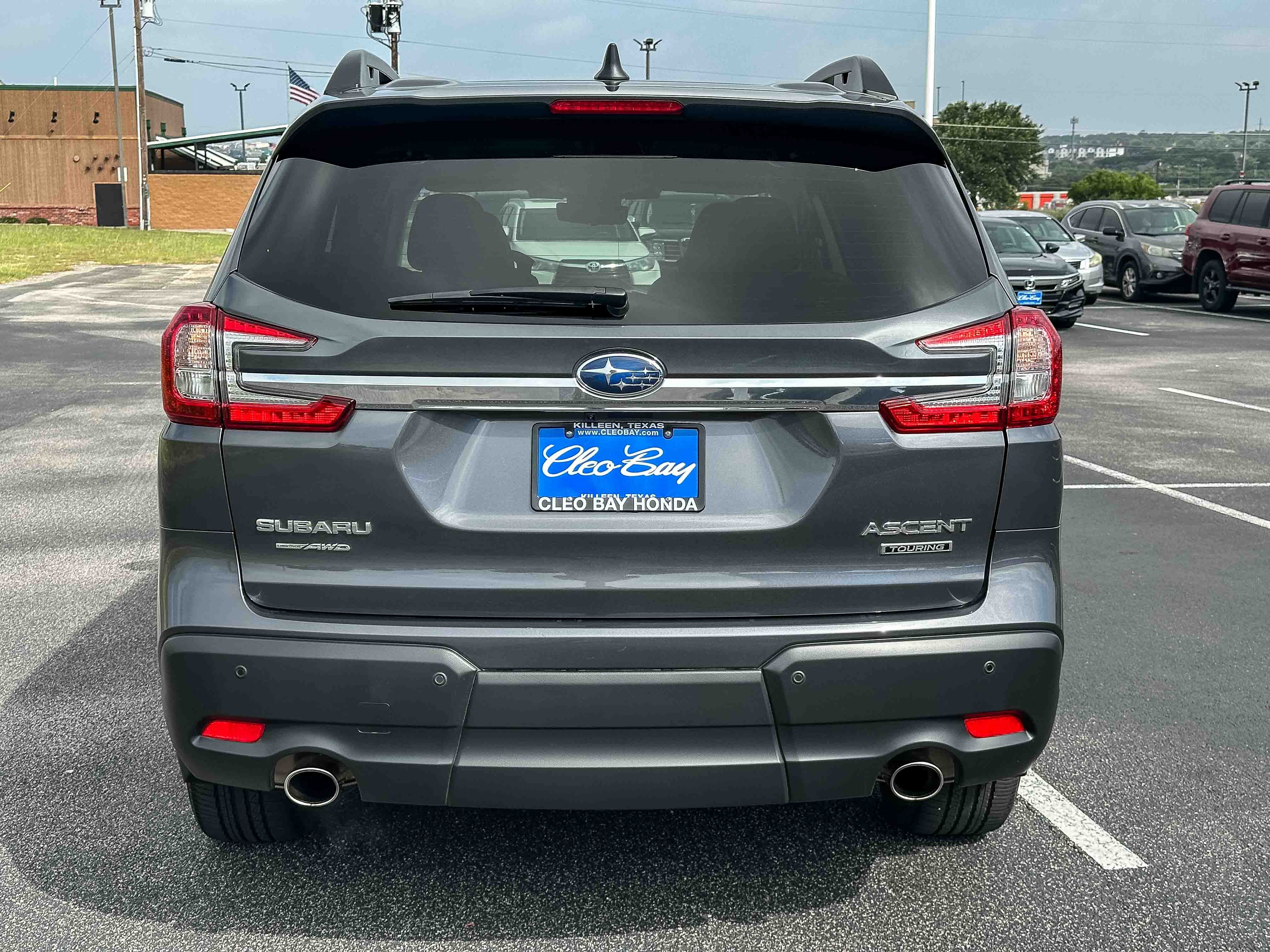 Used 2024 Subaru Ascent Touring AWD/4WD image 7